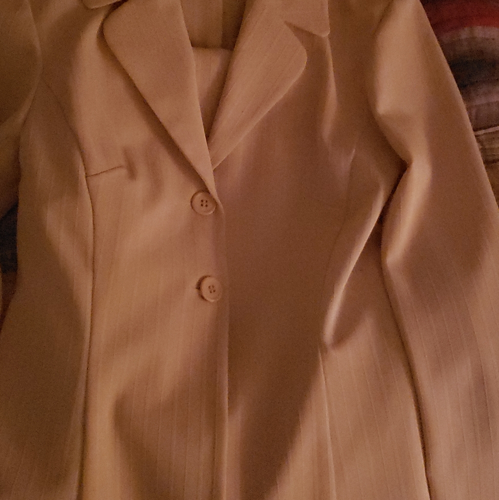 Pant suit like new comes with matching cami